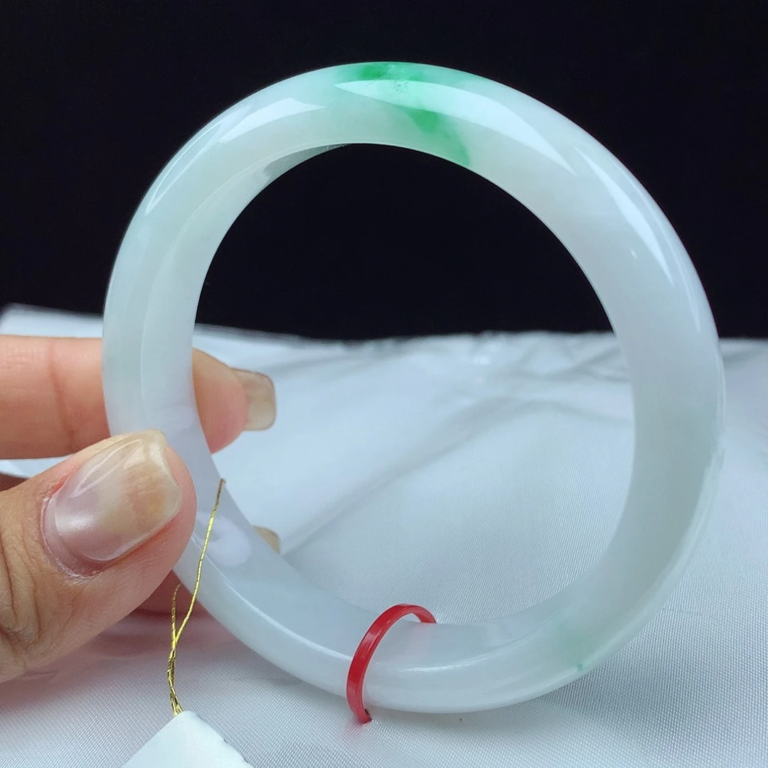 翡翠手镯未镶嵌57圈 0358