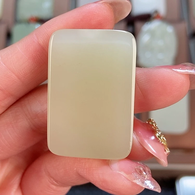 【闪购商品】和田玉颈饰未镶嵌