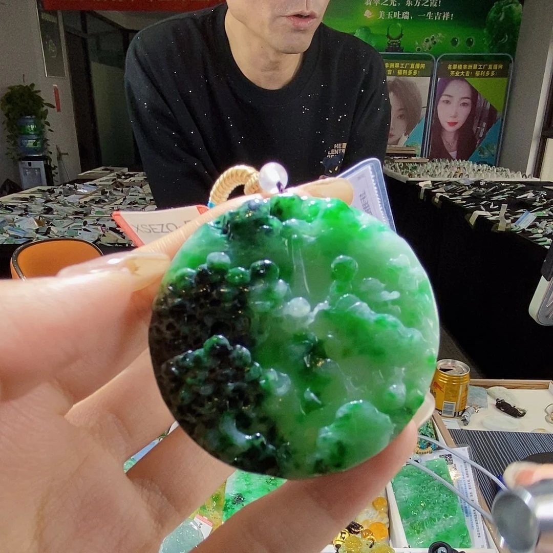 颈饰未镶嵌翡翠翡翠