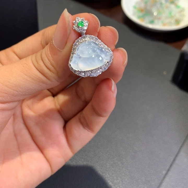 颈饰银S925镶嵌翡翠925银镶嵌翡翠吊坠