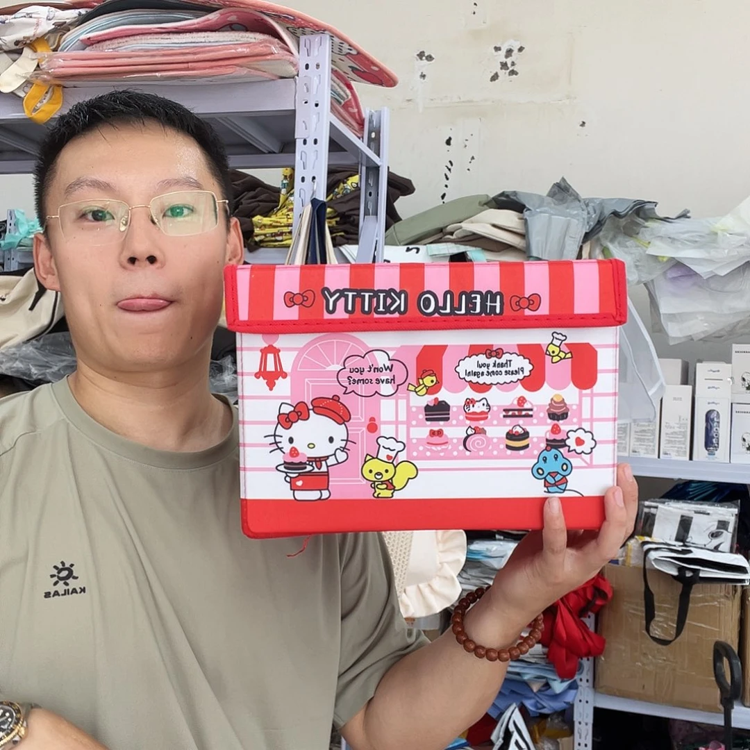 PU化妆包等产品和产品