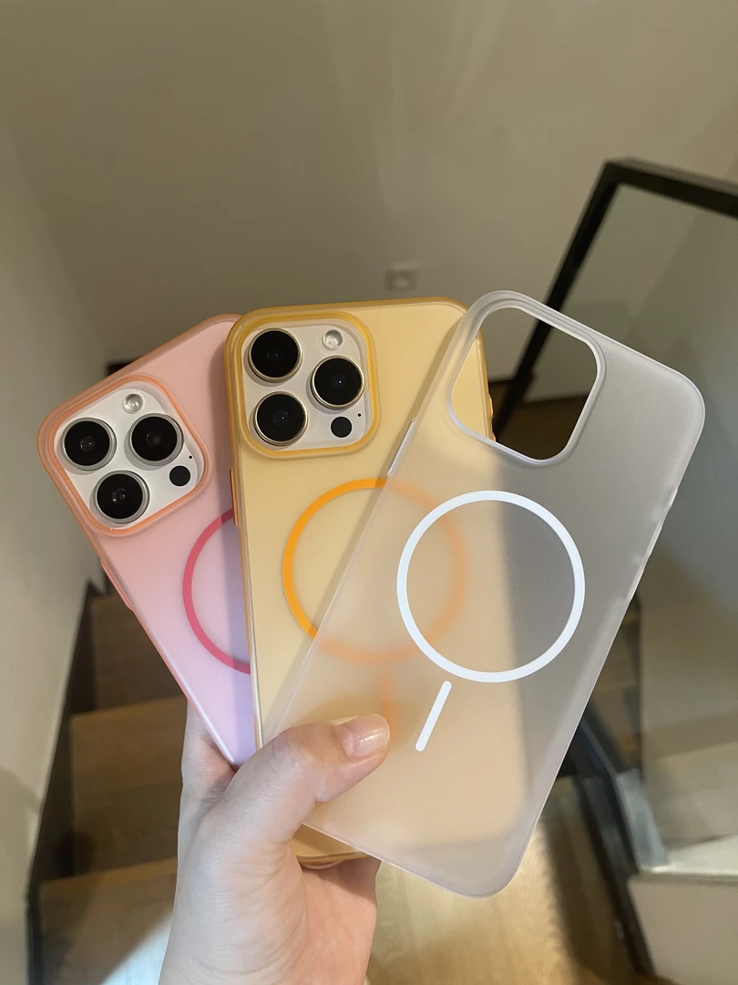 适用苹果16/15/14/13/12系列手机壳超薄细磁透彩磁吸款简约