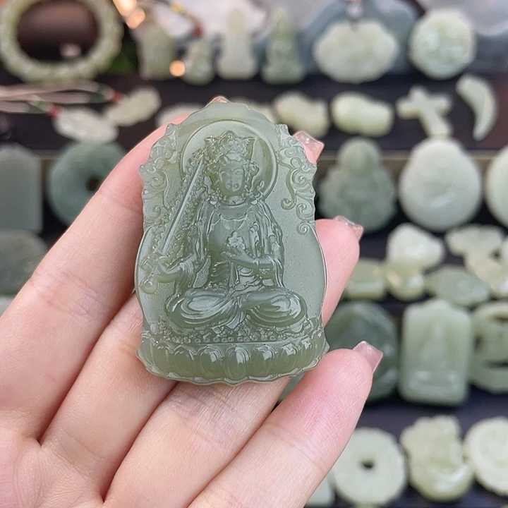 颈饰未镶嵌和田玉