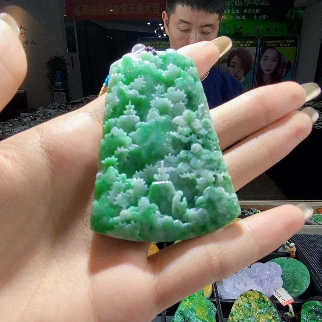颈饰未镶嵌翡翠翡翠
