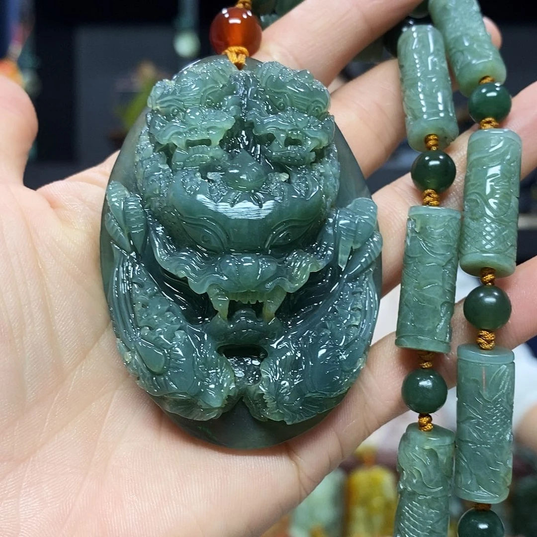 未镶嵌岫玉挂件吊坠