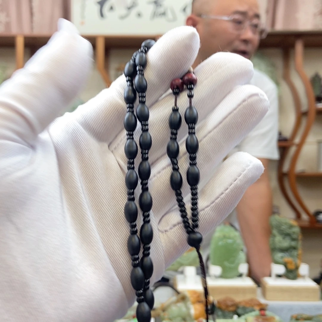 黑曜岩未镶嵌颈饰