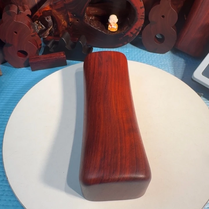 东***生大果紫檀（缅甸花梨）