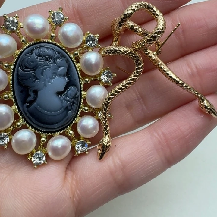 淡水珍珠耳饰18K金镶嵌