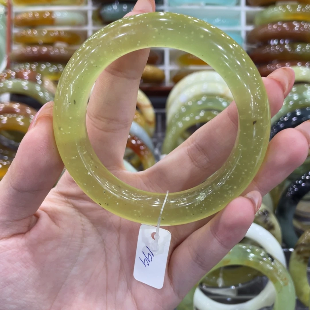 眼***圆蛇纹石玉未镶嵌手镯