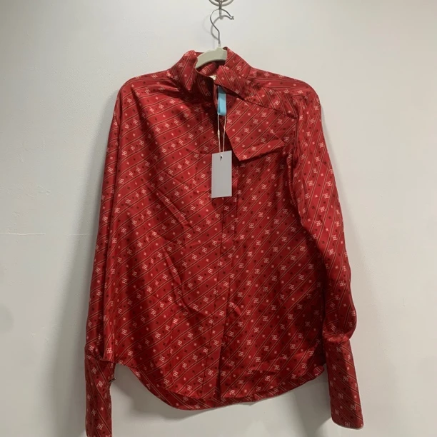 99新 FENDI/芬迪 红色蚕丝长袖衬衫/36码/A04091