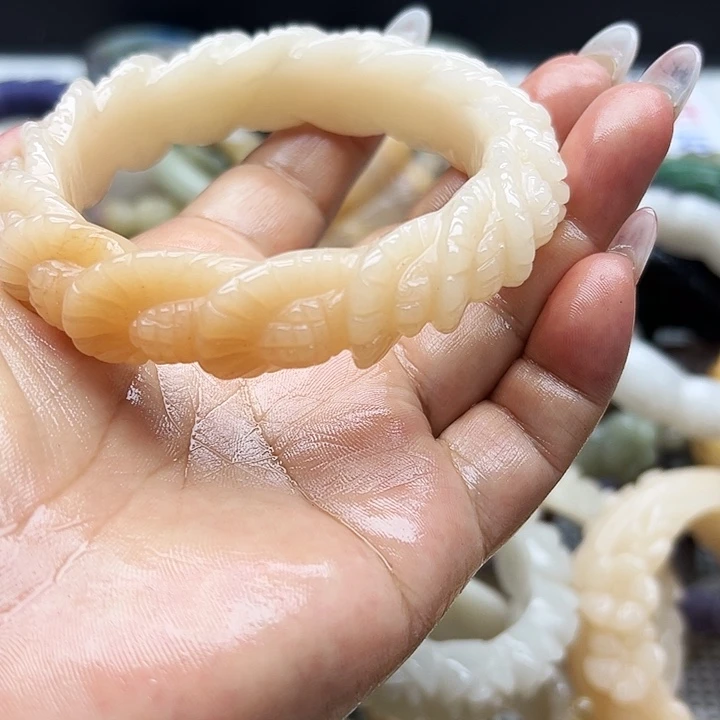 未镶嵌手镯石英岩玉用****6