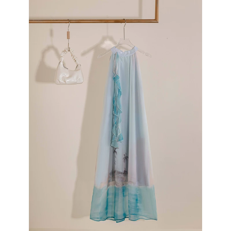 164/茶歇法式无袖挂脖连衣裙子女夏季2025新款宽松显瘦海边度假