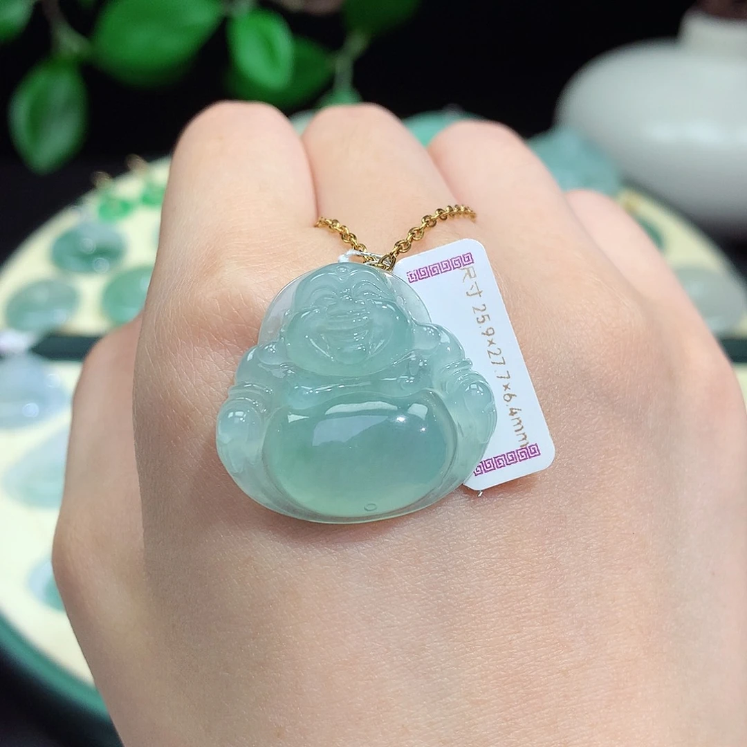 翡翠未镶嵌颈饰佛公