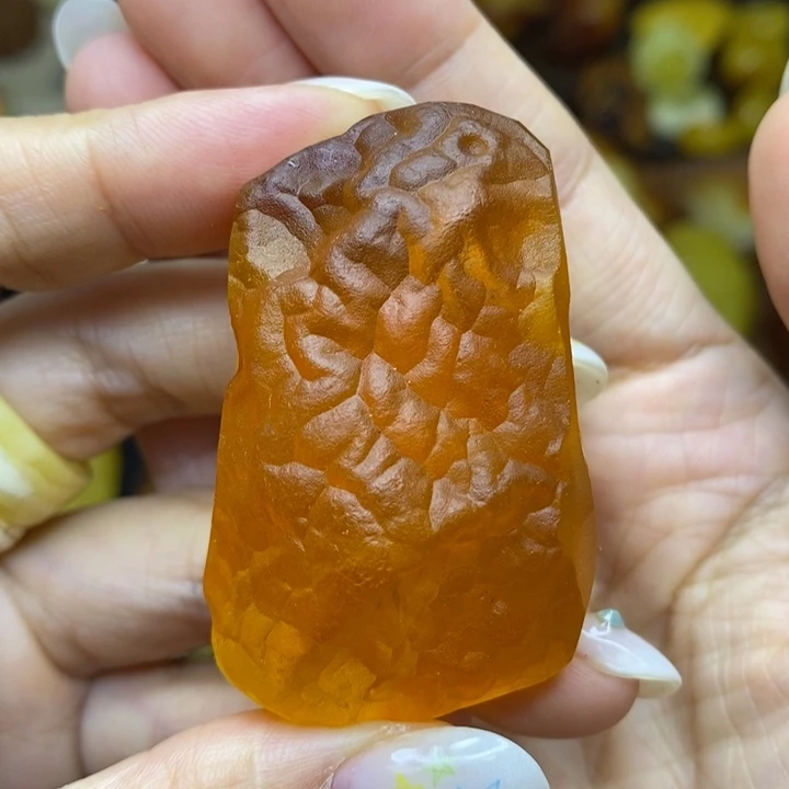 未镶嵌定制琥珀胖