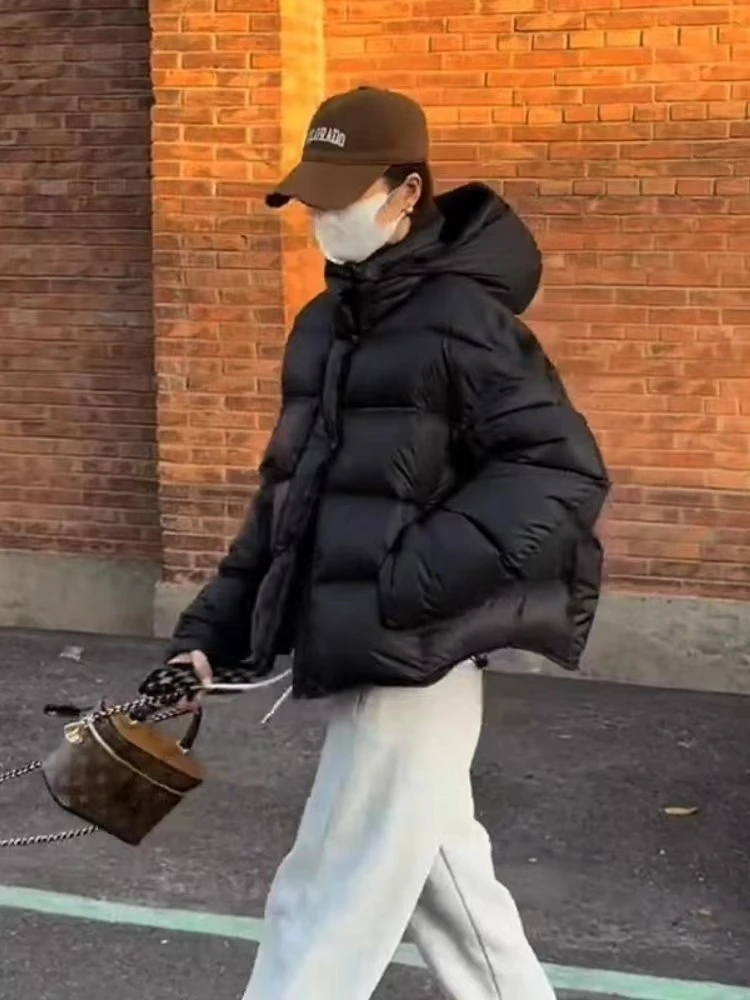 黑色泡芙龟背短款棉服女2024冬季新款宽松活帽面包服加厚外套