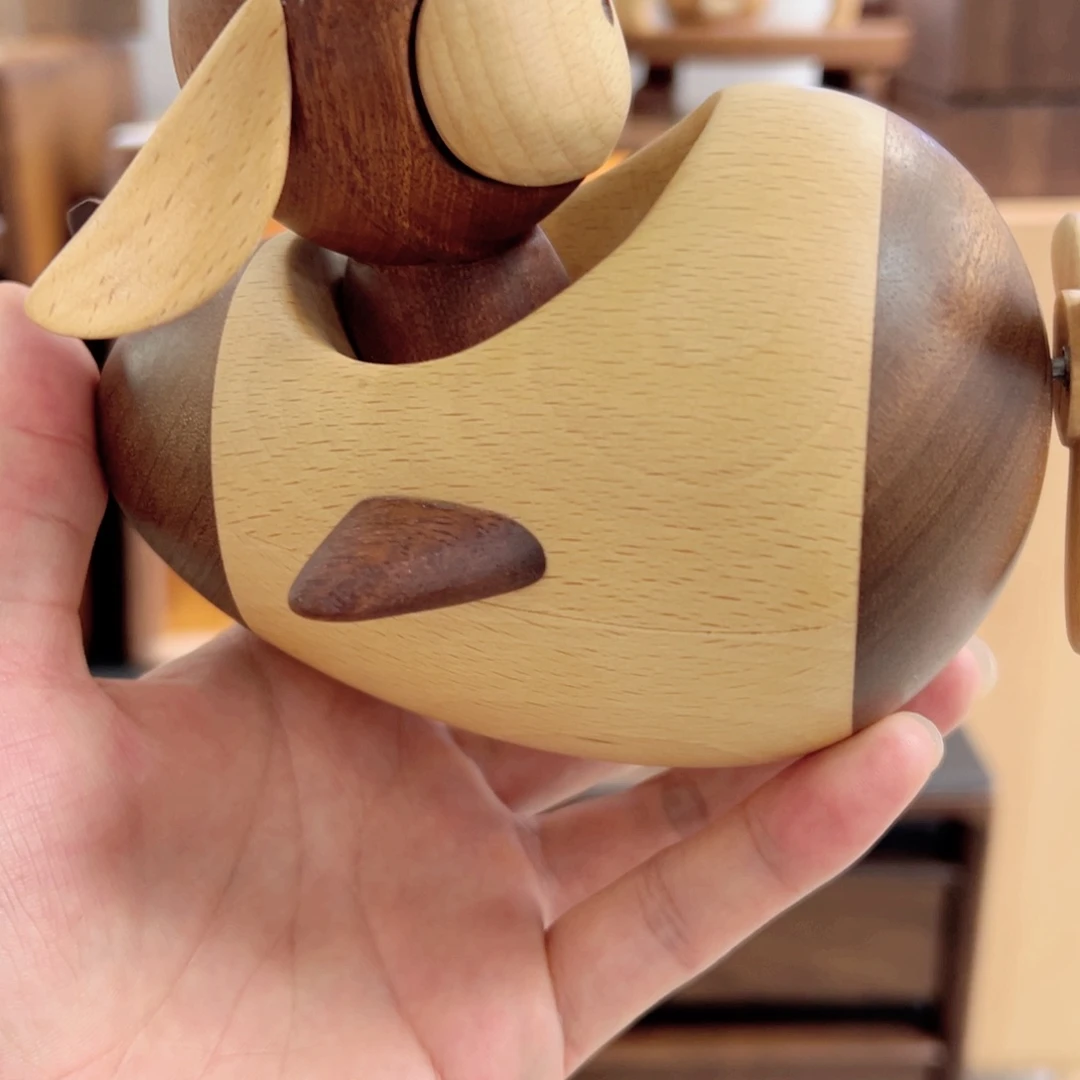 毛绒飞行员 手工制作原木
