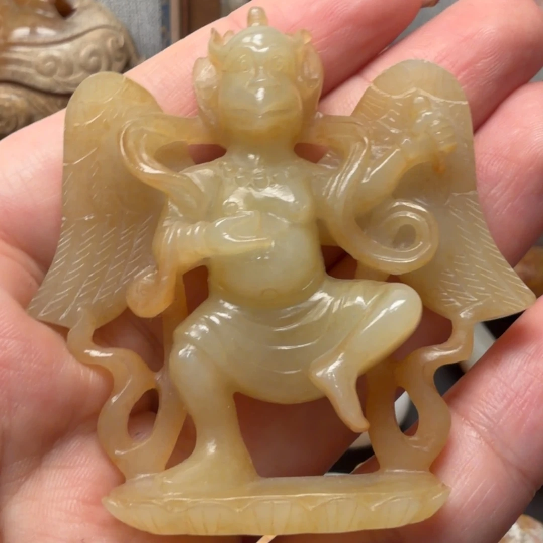 红***谷挂件，，，，，，，，，，，，