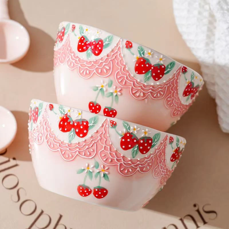 粉嫩草莓5英寸2个装陶瓷精致手工浮雕手绘高温釉下彩米饭碗甜品碗