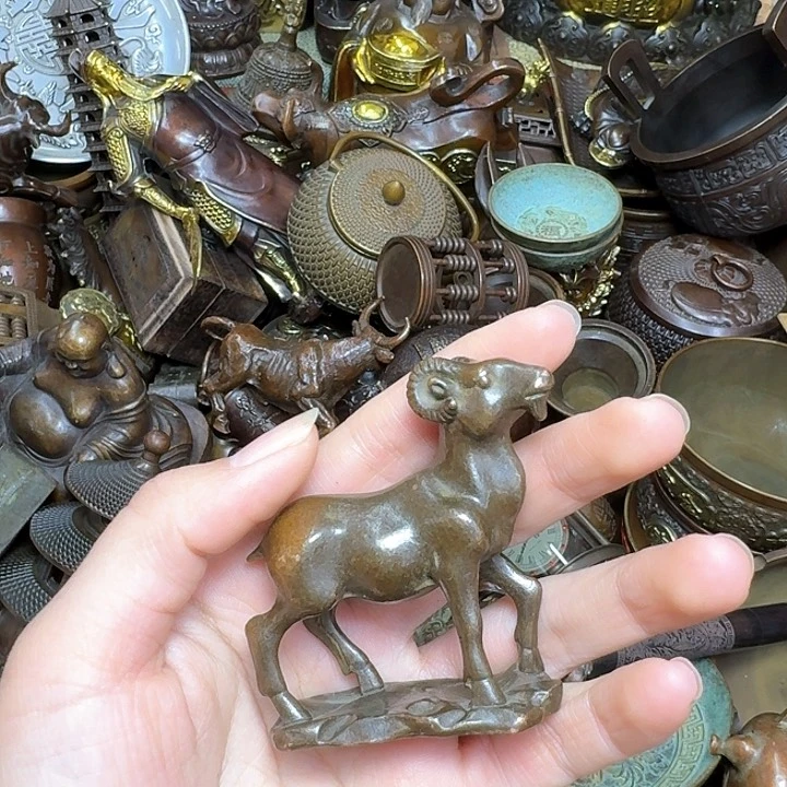 铜器文玩摆件收藏