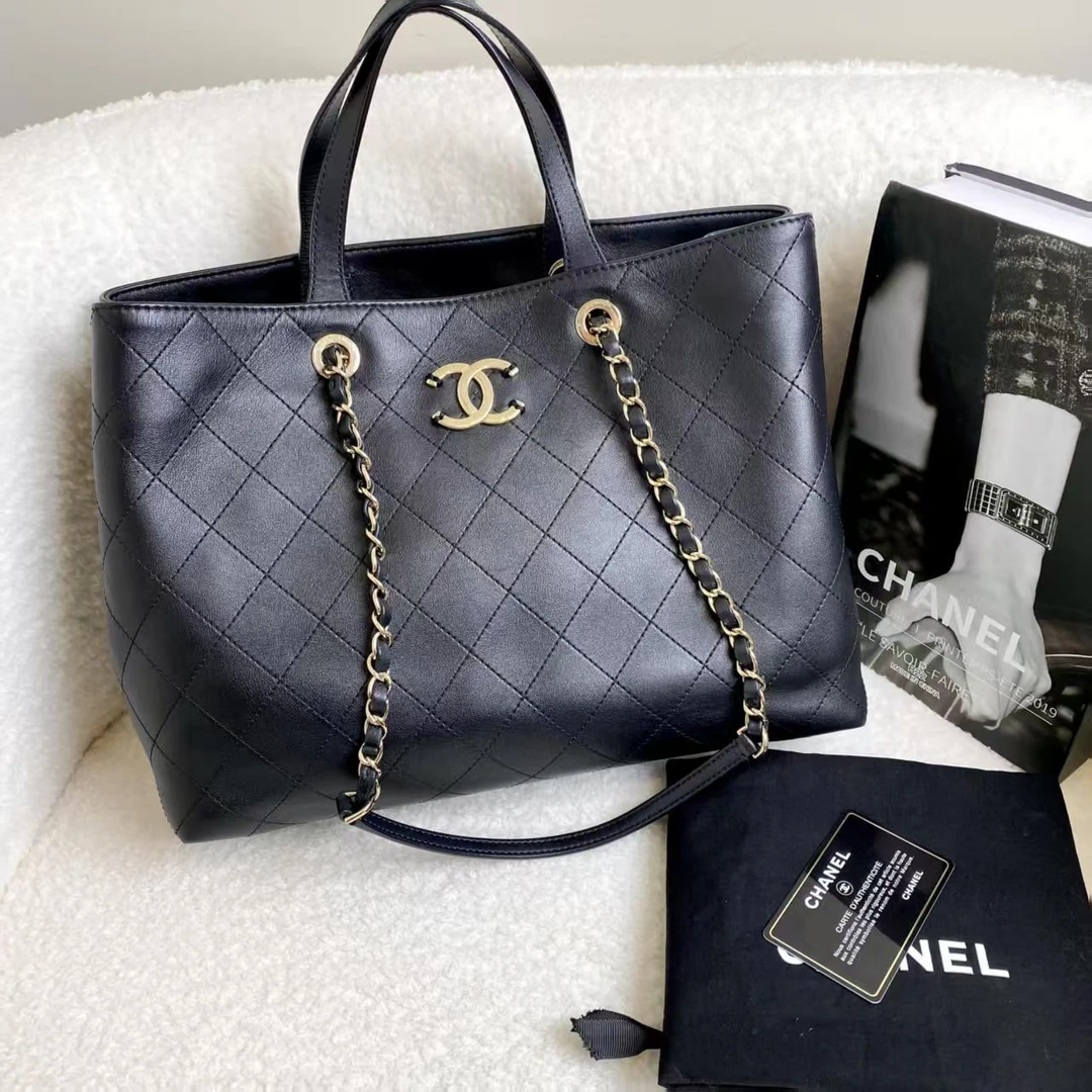 99新 Chanel/香奈儿 壹臻/黑金牛2way tote 29开 59911337