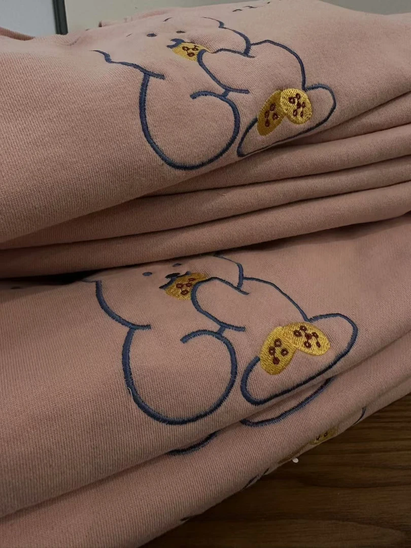 韩国正品不支持退换/do/刺绣熊加绒卫衣/1226