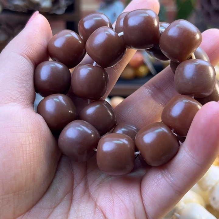 菩提根/象牙果手串福利出卡18