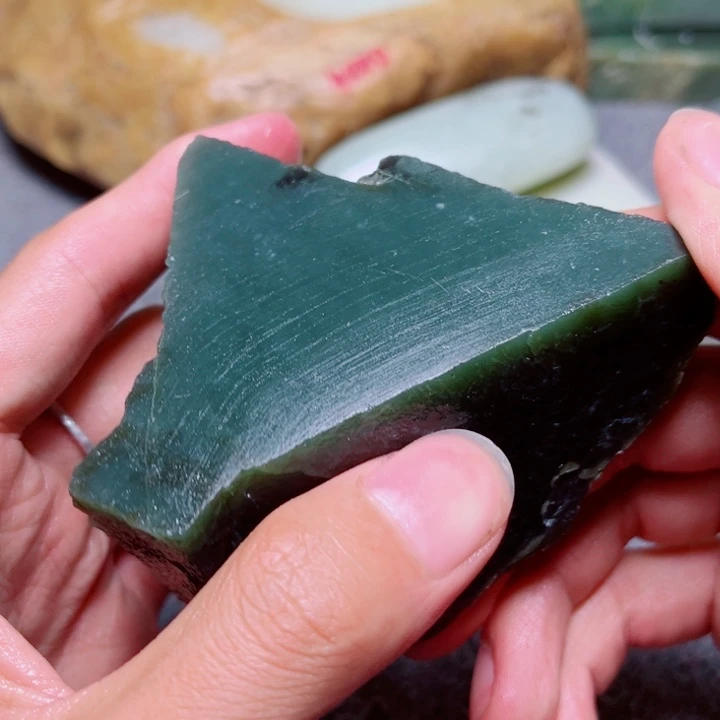 未镶嵌和田玉珠宝奇石