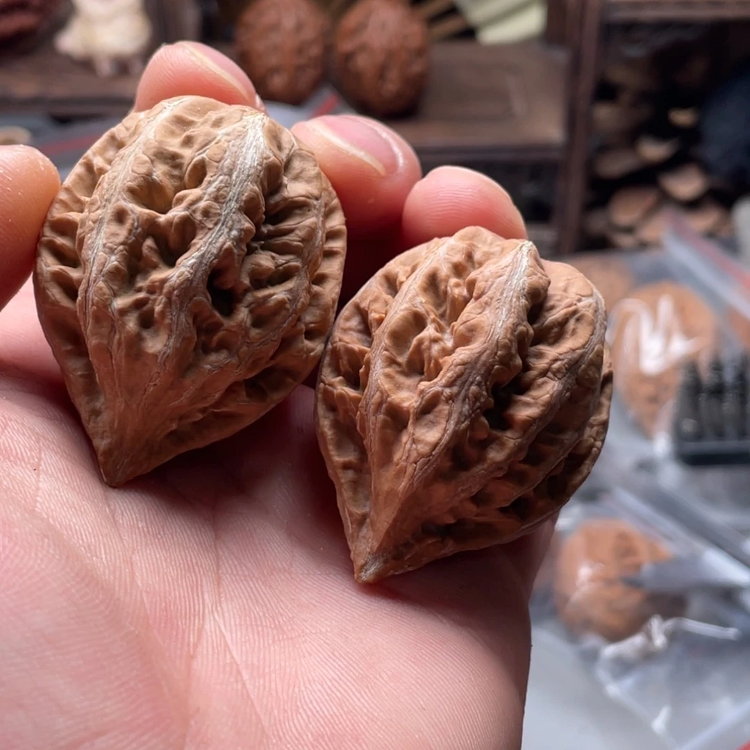 文玩核桃把件楸刀鱼64