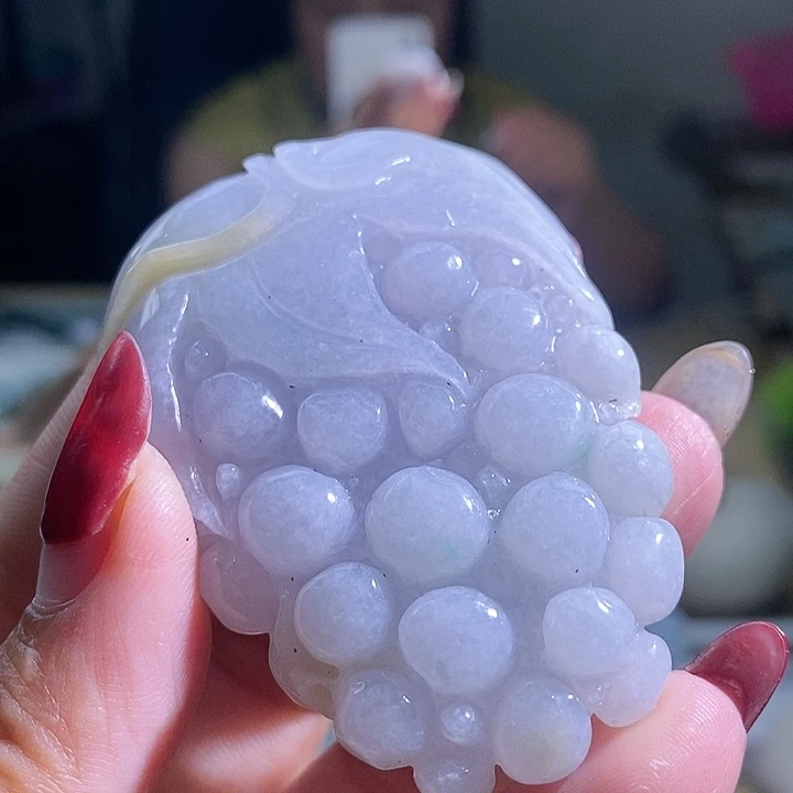 【闪购商品】翡翠挂件未镶嵌葡萄