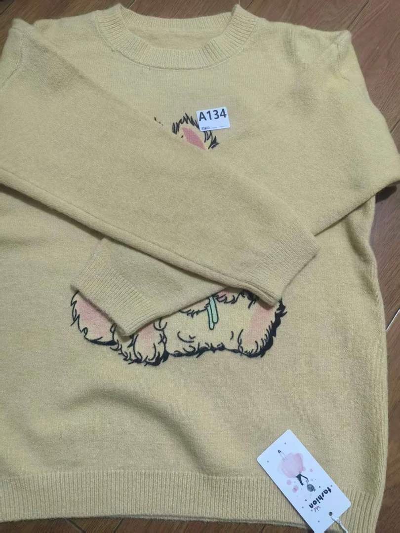 134长袖圆领毛衣针织衫百搭时尚女冬款休闲