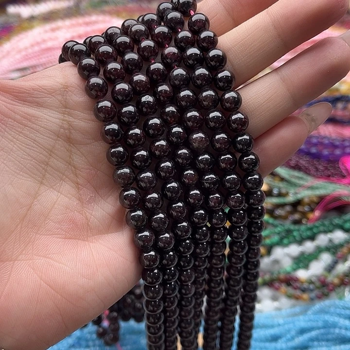 玛瑙/玉髓未镶嵌珠宝半成品一条7mm左右石榴石