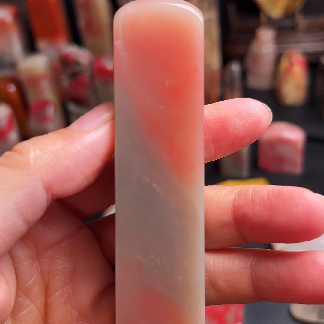 巴林石印石鸡血石方章