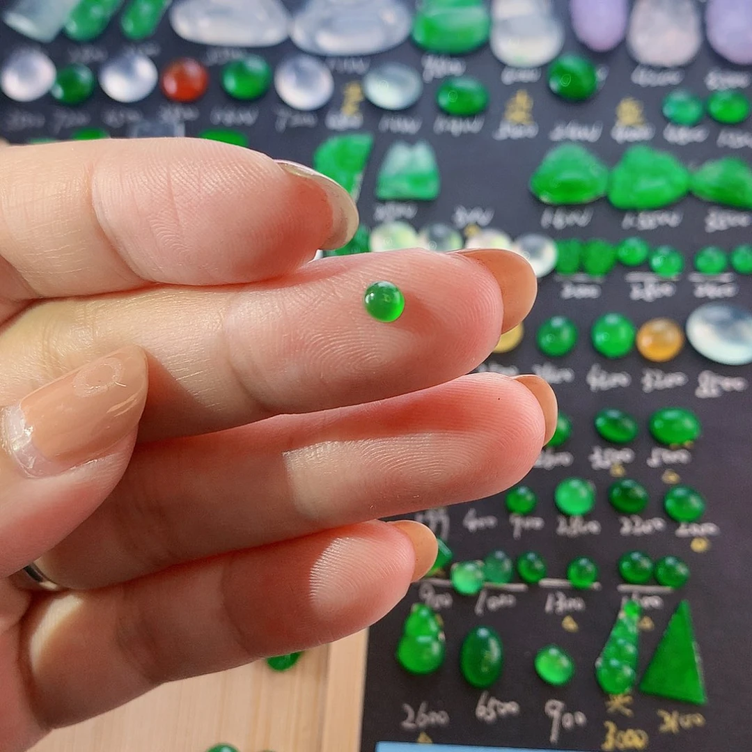 翡翠未镶嵌颈饰纯天然翡翠a货