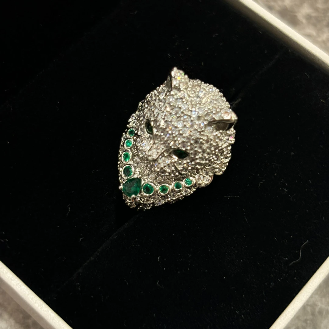 钛钢锆石戒指 银豹戒指（Dragon/卓光925银合成锆石