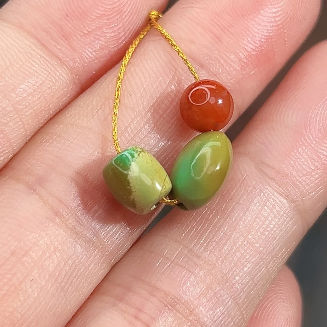 南红玛瑙未镶嵌珠宝奇石