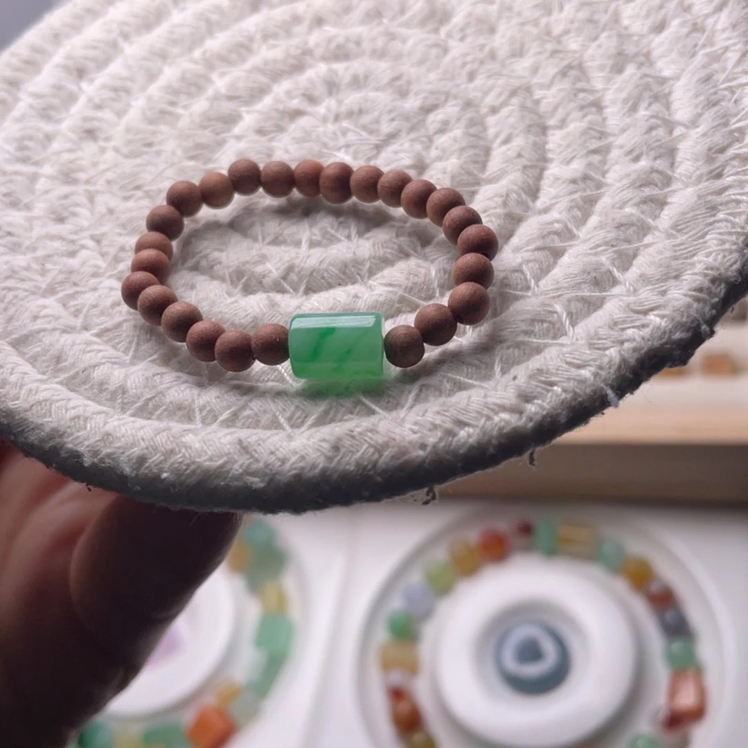 未镶嵌手链翡翠绿桶卡6.5卡9