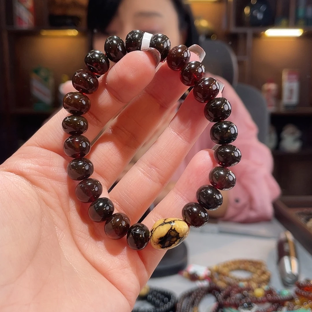 咋***帝琥珀未镶嵌手链10m血