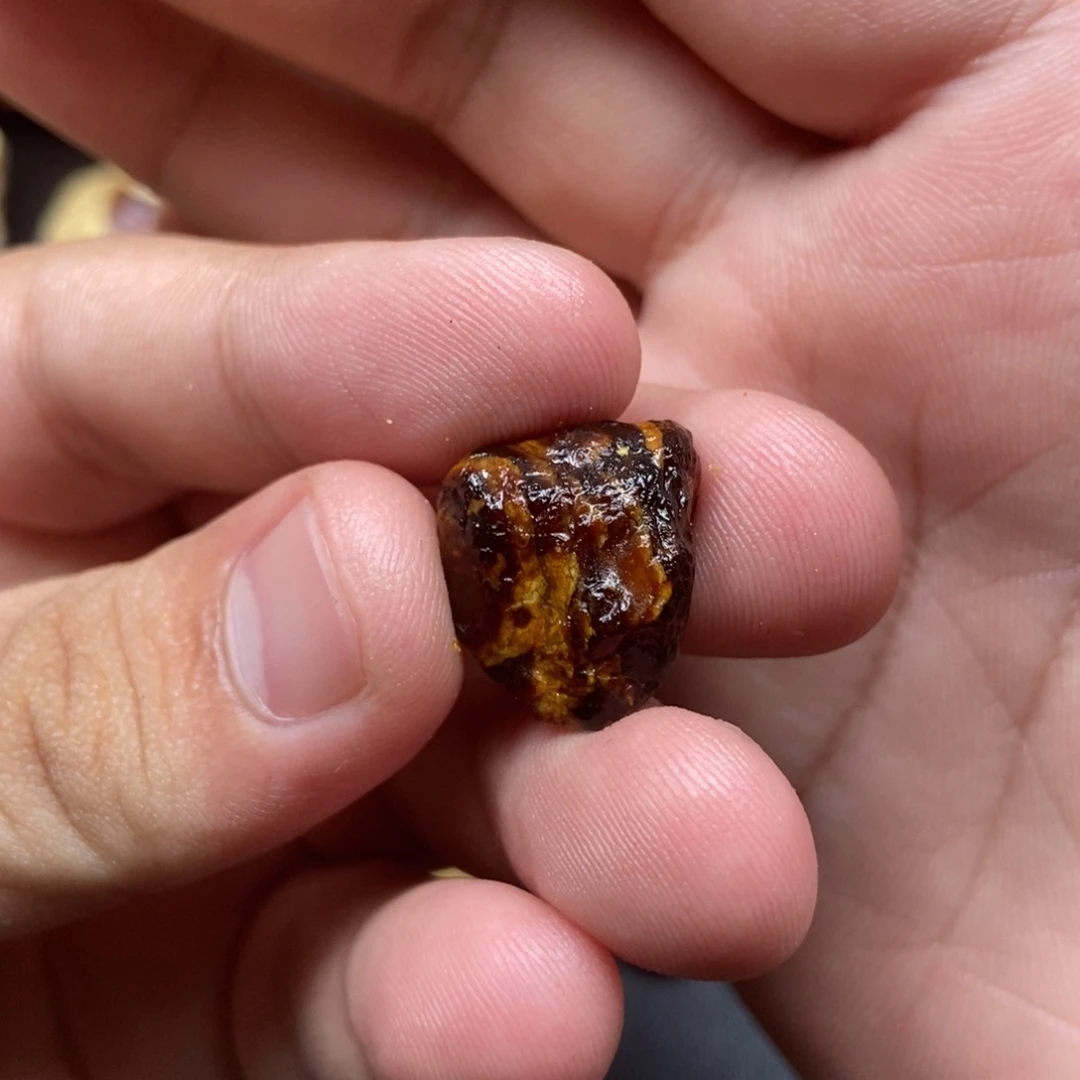 未镶嵌琥珀裸石琥珀蜜蜡原石定制