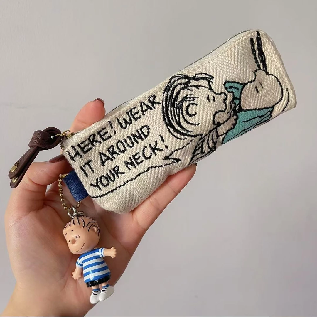 新款史努比周边笔袋刺绣简约小众设计大容量学生文具收纳盒铅笔盒