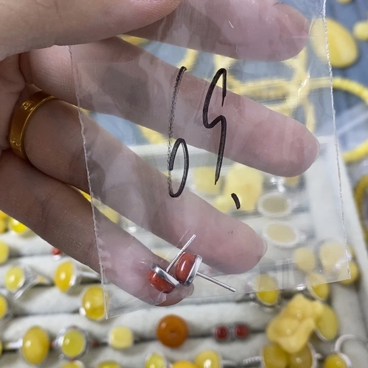 蜜蜡裸石银S925镶嵌耳钉