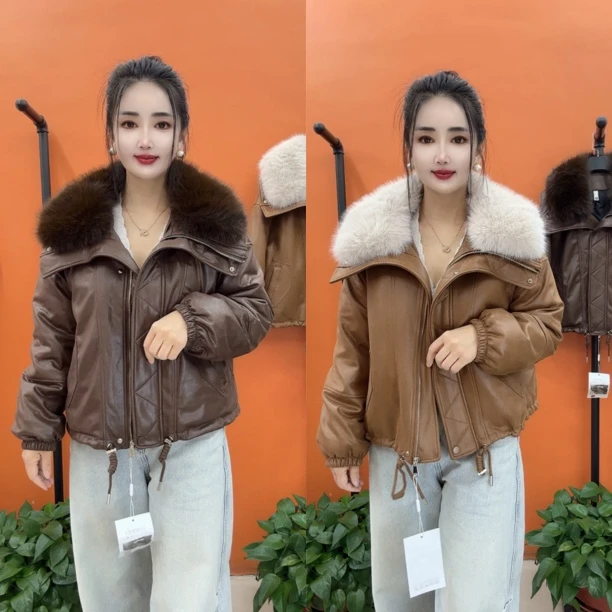 2561款高品质羽绒活毛领外套