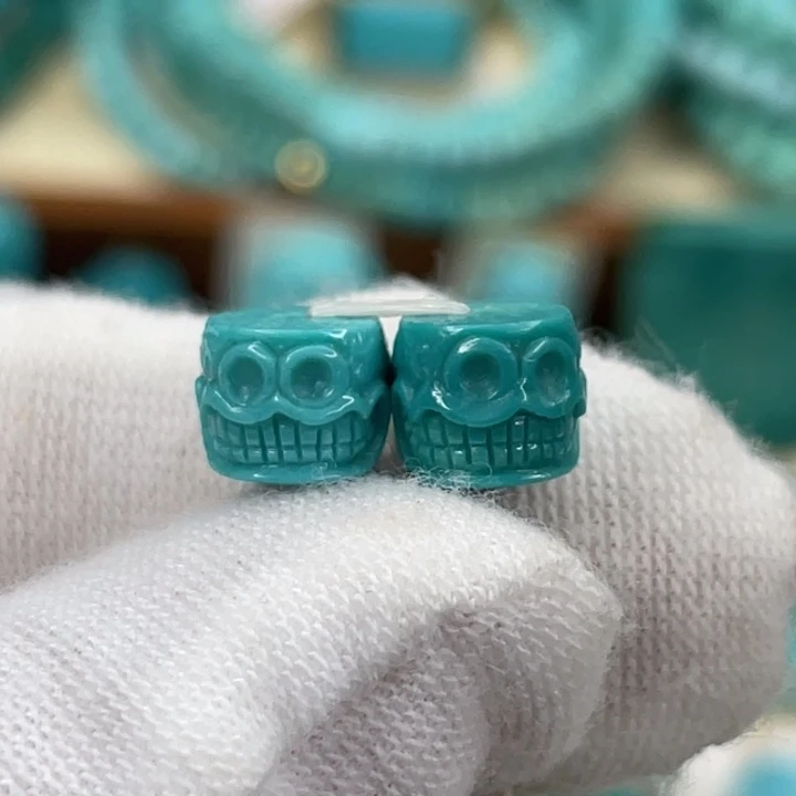 绿松石未镶嵌挂件