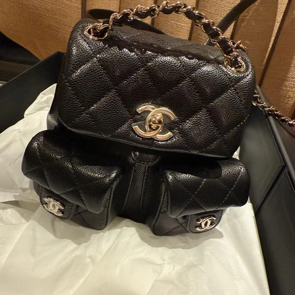 Chanel25年票 全新duma小青蛙mini小号双肩包