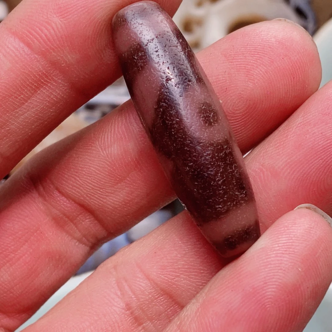 DIY琉璃璋**彩珠子的颜色是蓝色的