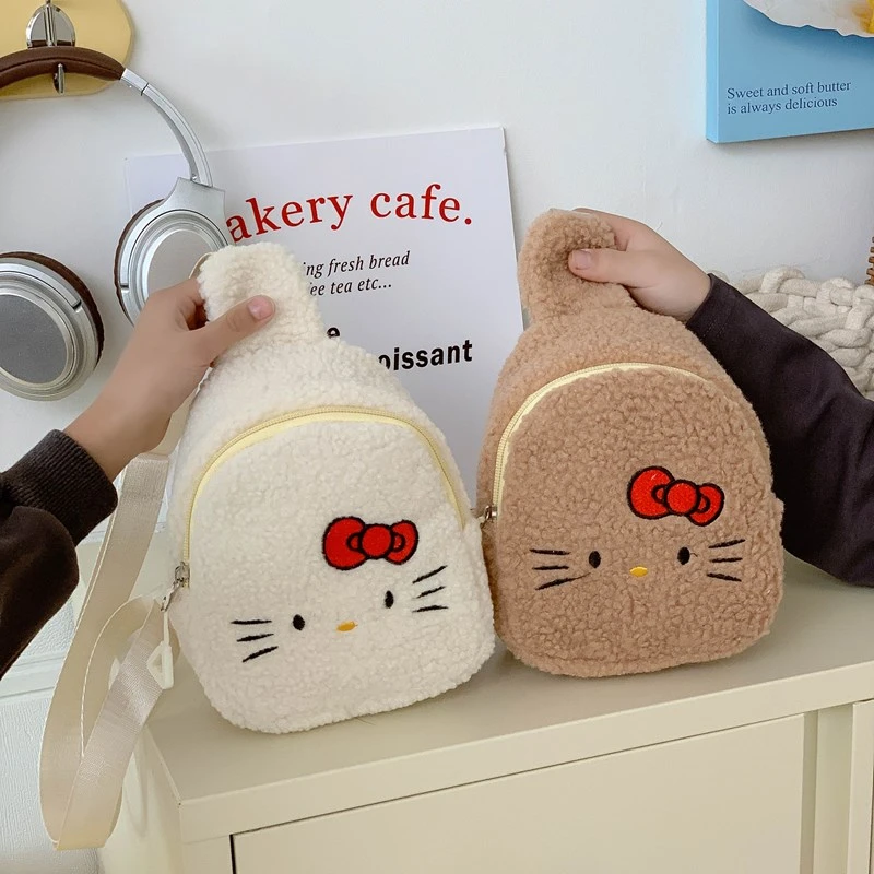 秋冬新款可爱包包毛绒秋冬儿童斜挎包女孩超轻包包迷你零钱包日常