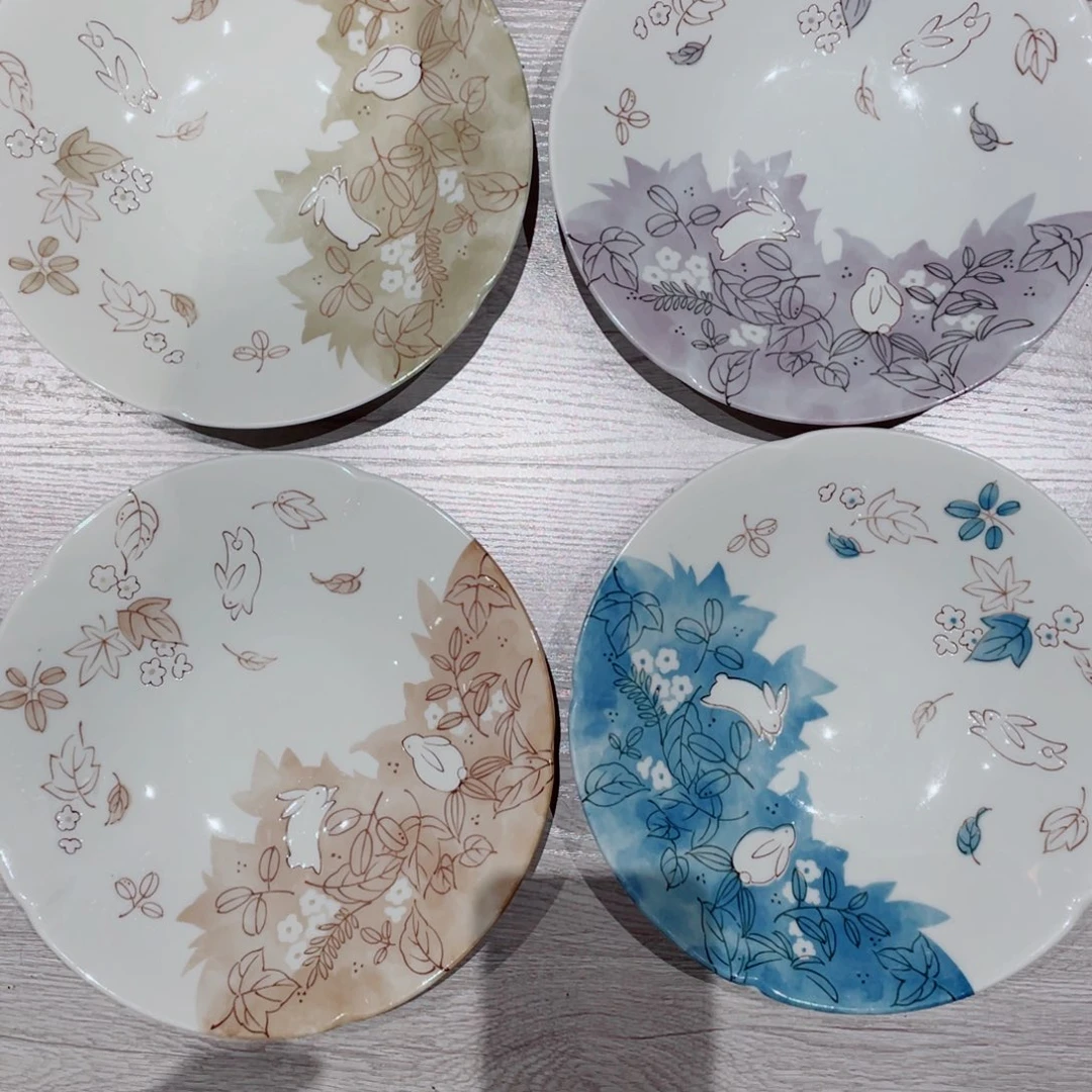 瓷片林静一兔子盘四片全新