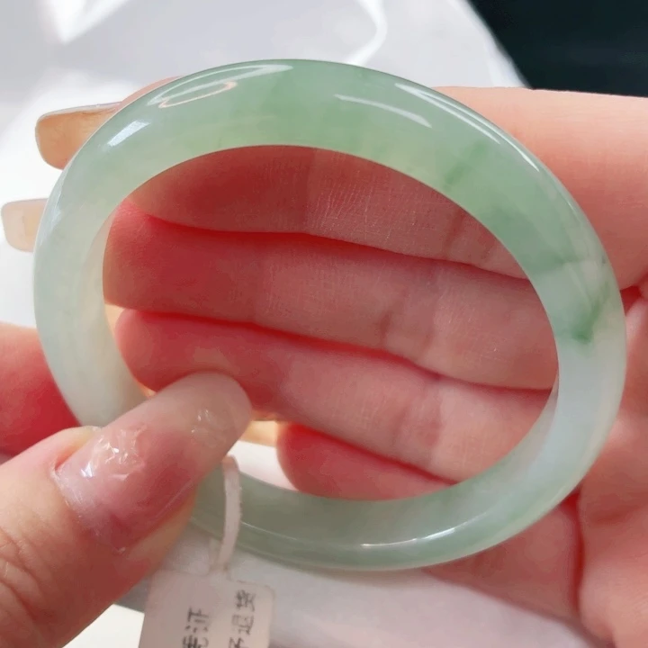 翡翠未镶嵌手镯缅甸天然a货翡翠52.1