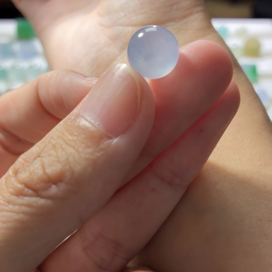 江***红定制翡翠未镶嵌卡10.4