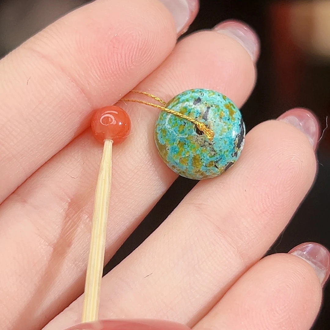 南红玛瑙未镶嵌珠宝奇石