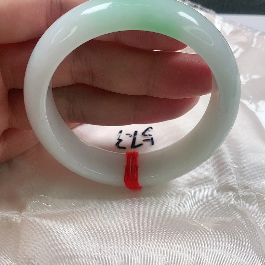 未镶嵌手镯翡翠371号